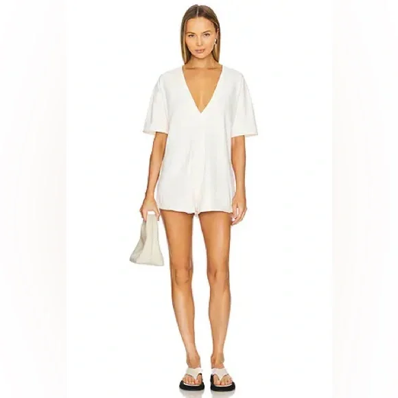 FP Movement by Free People Hot Shot T-Shirt Romper V-Neck Bleached Clay XS NEW - Picture 5 of 11